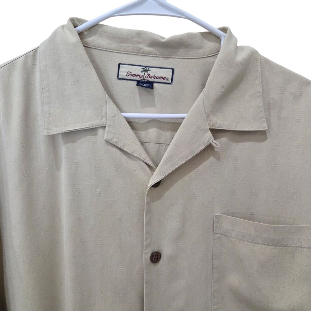 Men's Tommy Bahama‎ 100% Silk Shirt, Size Large